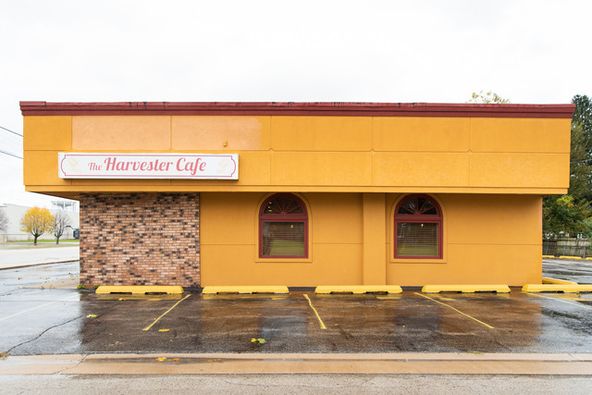 400 W South St, Plano, IL 60545